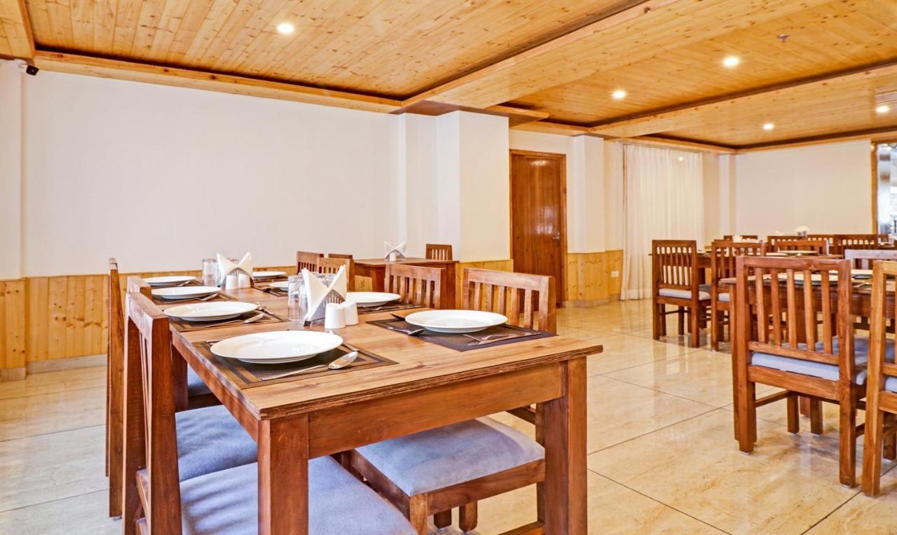 Treebo Premium Sattva With Mountain View Hotel Manāli Eksteriør billede